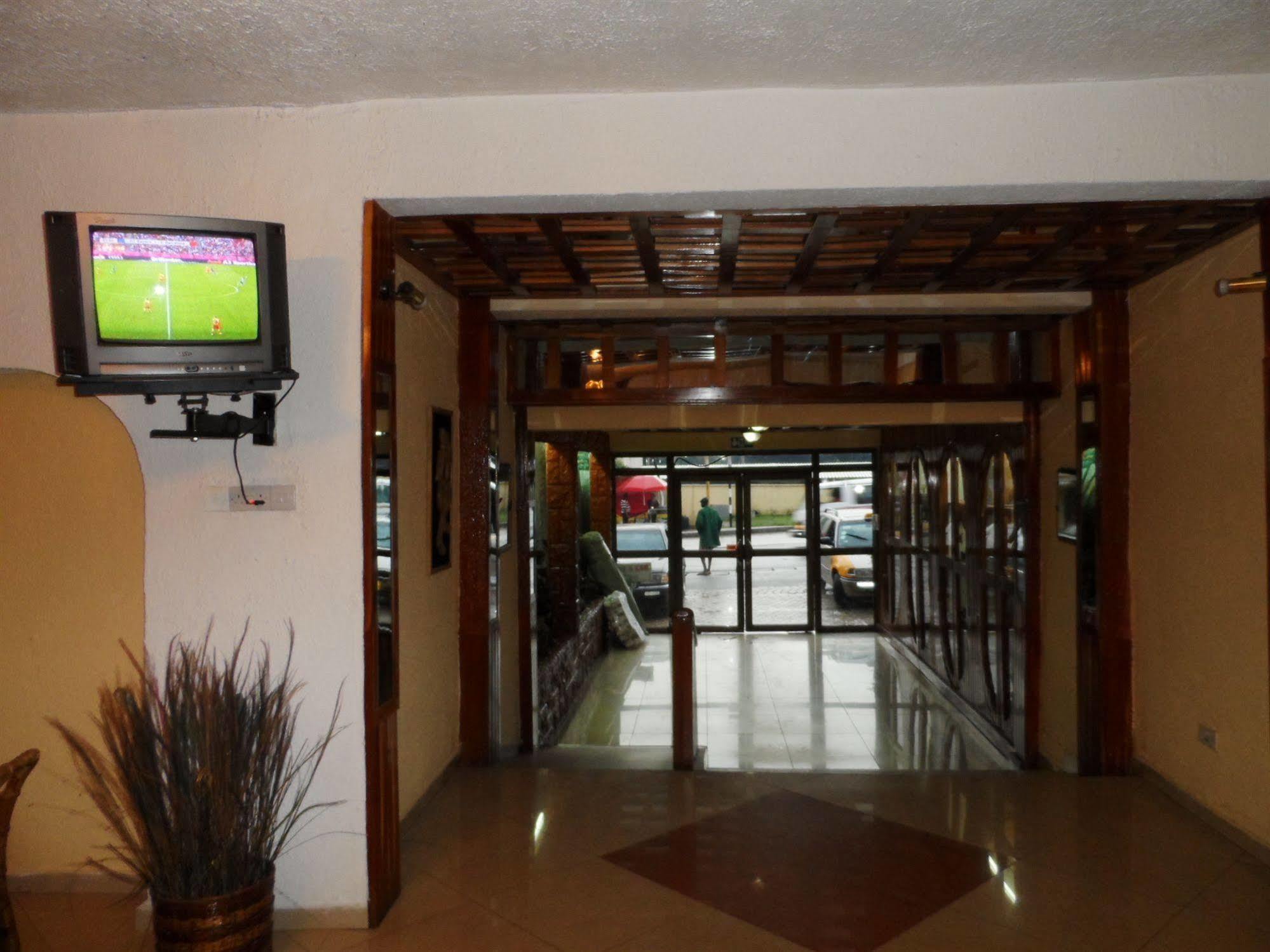 Hotel De Texas Kumasi Extérieur photo