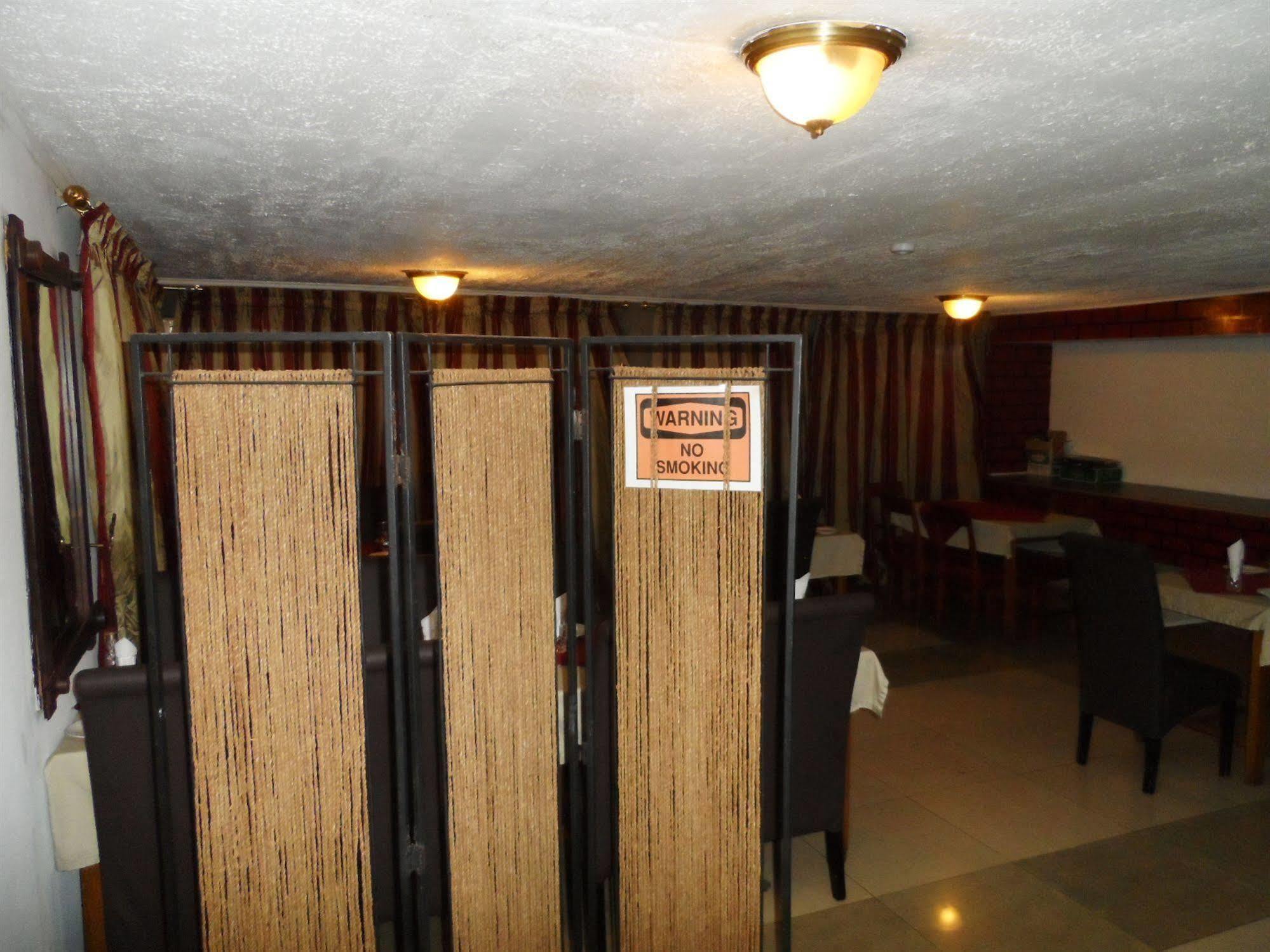 Hotel De Texas Kumasi Extérieur photo